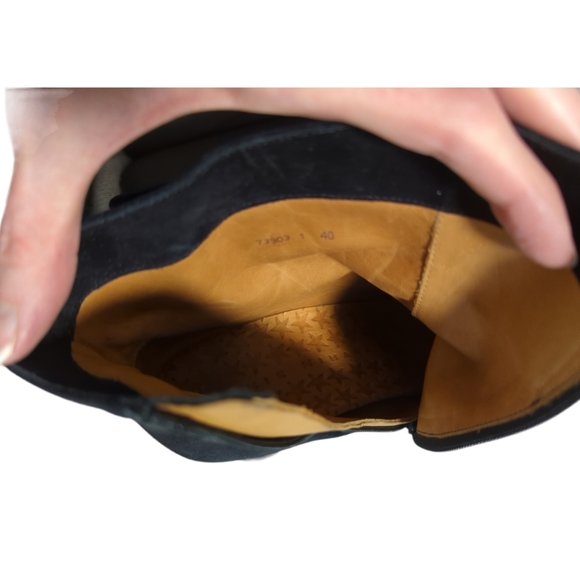 CHIE MIHARA • Designer Suede & Leather Booties 🇪🇸 - Picture 4 of 10